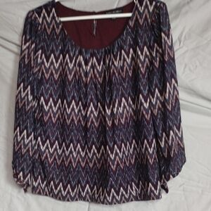 NWOT Sara Michelle Purple Black Relaxed Graphic Blouse